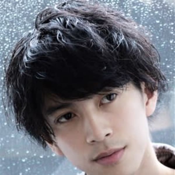 【GUZZLE　OTA】ソフトツイストで毛束を散らすマッシュ|GUZZLE 太田店