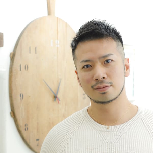 フェード風刈上げショート