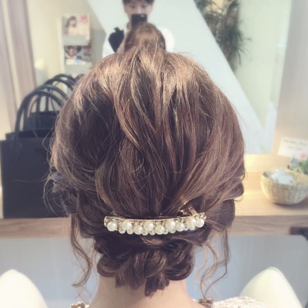 おくれげゆるシニヨン