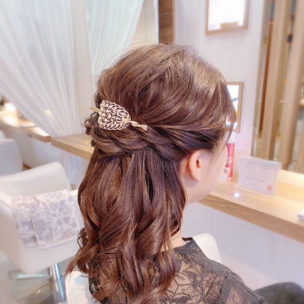 上品ゆるハーフアップ