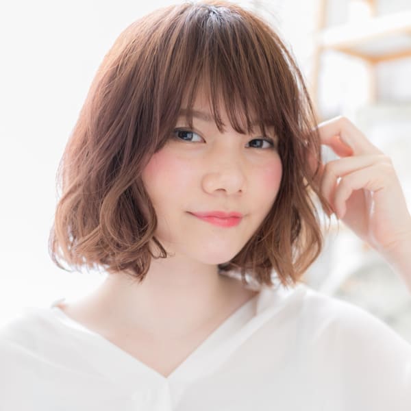 しっかりカール×3Dカラーの外国人風大人ボブ ブランジュ