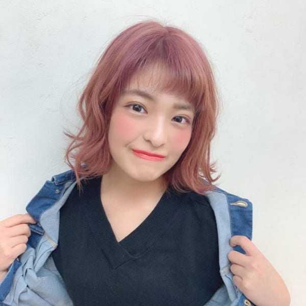 Lia&汐見悠佑 ブリーチカラー&ピンクベージュ