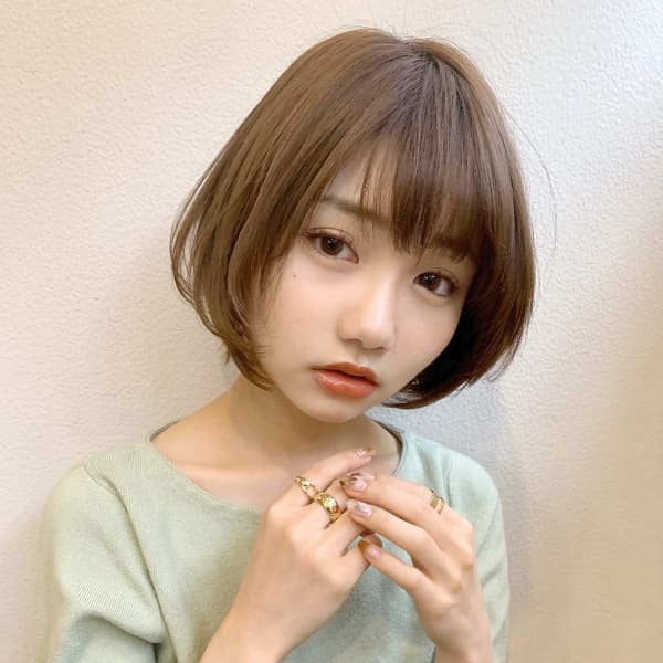 ふんわりひし形ショートボブ Maria By Afloat マリアバイアフロート のヘアスタイル 美容院 美容室を予約するなら楽天ビューティ