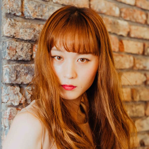 ぱっつんウェーブロング