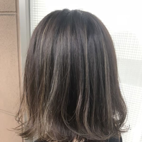 切りっぱなしボブ×3Dハイライト 
