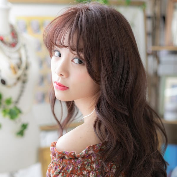 フェザーバング♪外国人風ロングレイヤー　重めスタイル