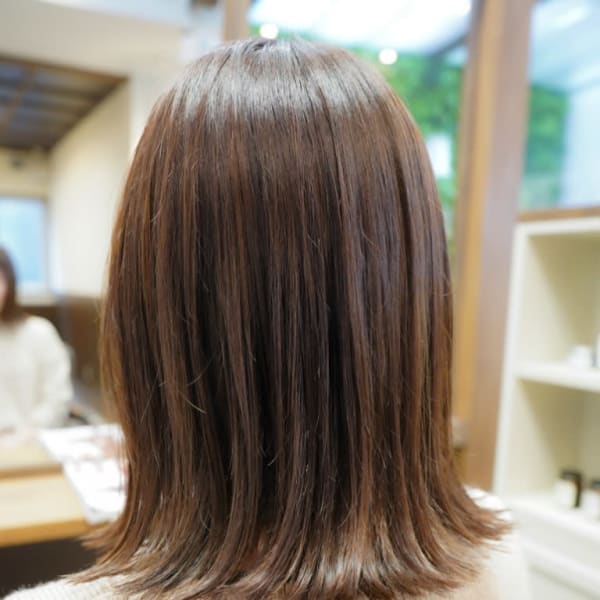 『切りっぱなしボブ』×『シアーベージュカラー』