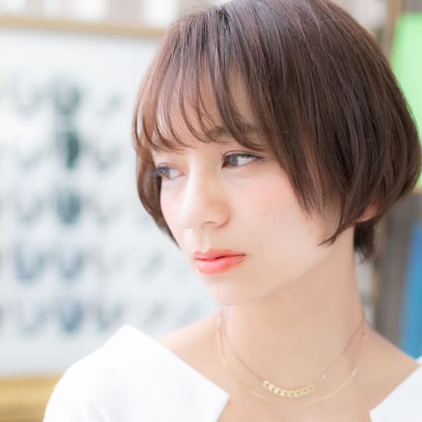 オフィスでも◎エフォートレスな大人ボブ 小顔