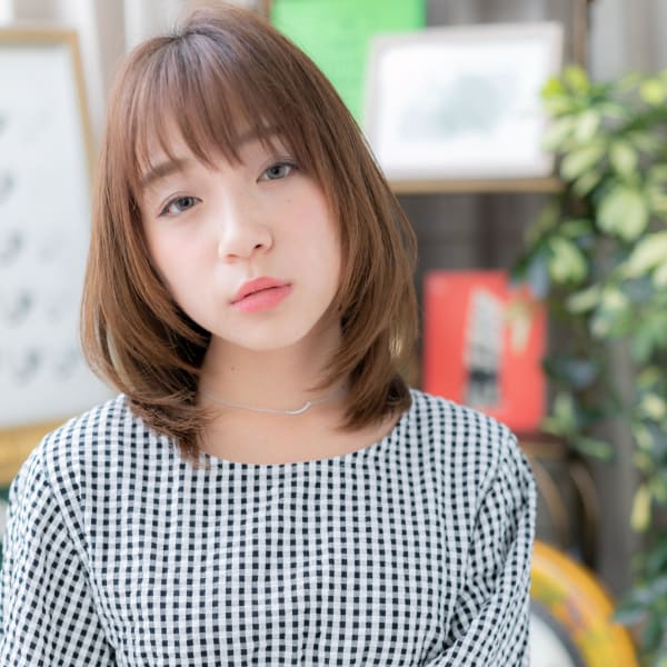 伸ばしかけにも♪丸みフォルムの小顔ピュアミディ　セミディ
