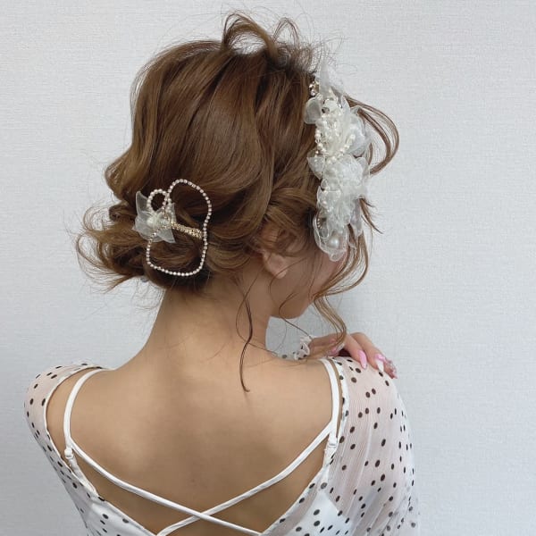 ルーズシニヨン|hair-room a-to byNYNY