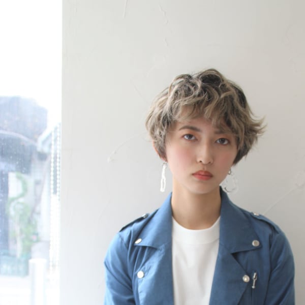 ブリーチグラデーション ショート