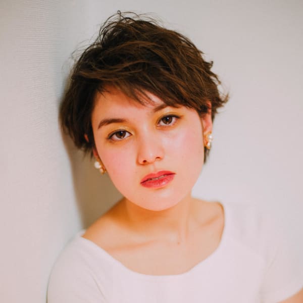 ニュアンス感たっぷりなショートパーマ