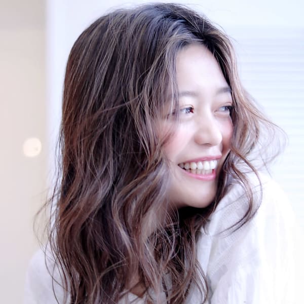 【soy-kufu】今風ハイライトのラフウェーブ