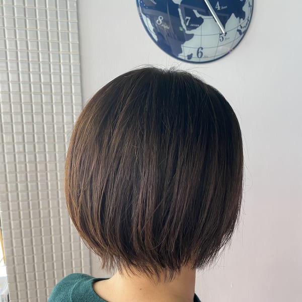 ブルーアッシュ×ショートボブ♪【スタジオアルファプラス】