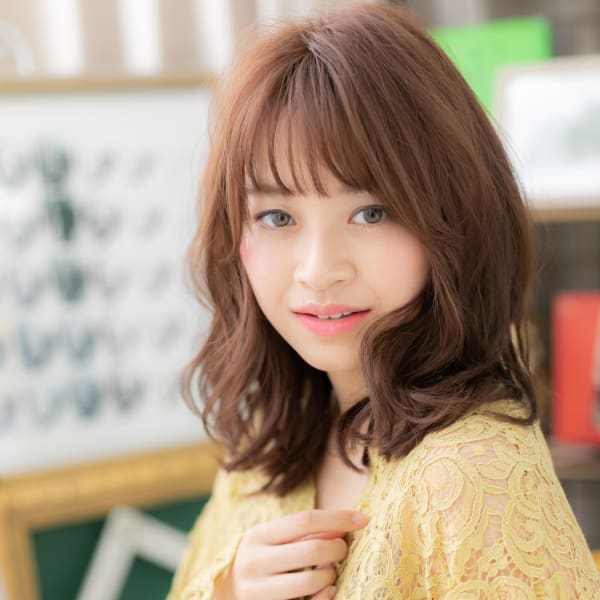 外国人風の無造作エアリー感♪ガーリーふわミディ 小顔