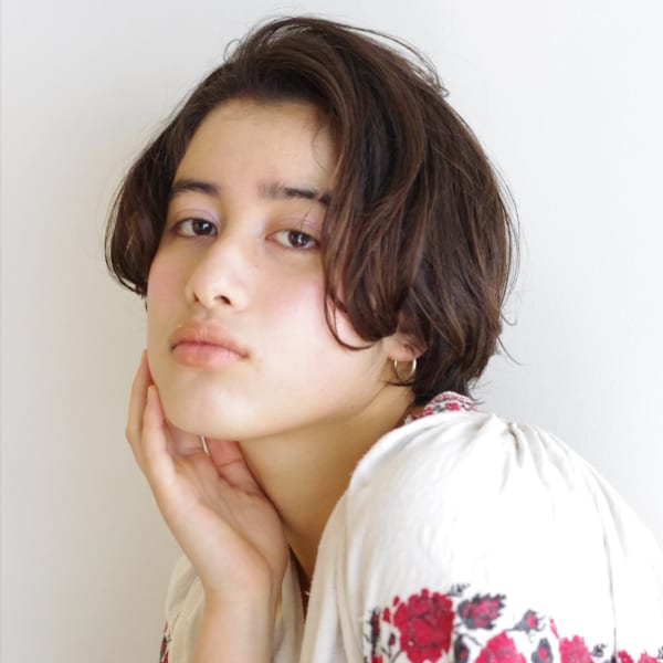 酒井 春奈 Rounge Hair ラウンジ のスタッフ 美容院 美容室を予約するなら楽天ビューティ