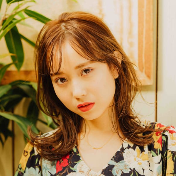 ナチュラルロングレイヤースタイル