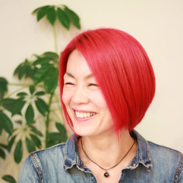 シャイニーレッド