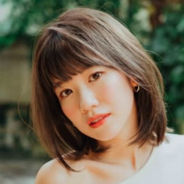 アッシュベージュロブ