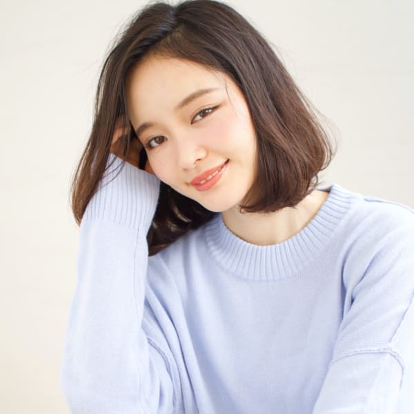 大人の艶髪ストレートワンカール