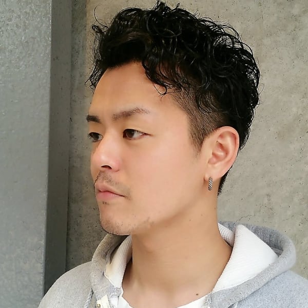 オールバックパーマスタイル