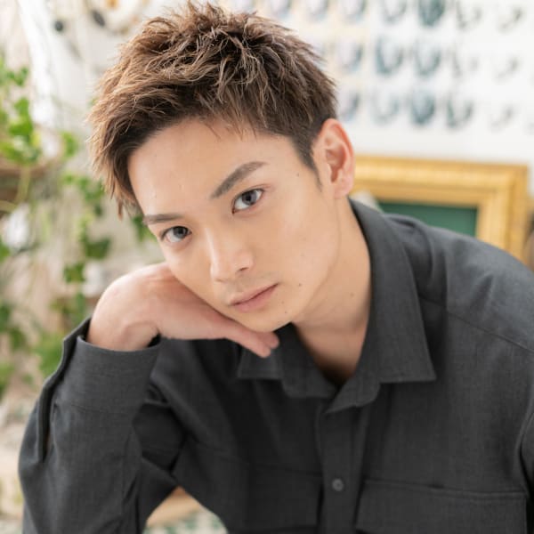 外国人風カラー★モテワイルドアップバング 1分スタイリング