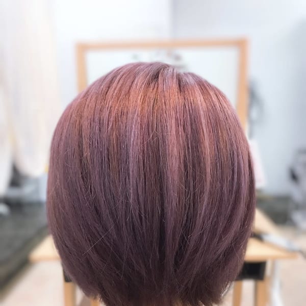 ショートボブ