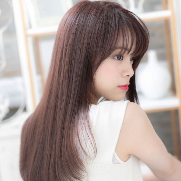 シースルーバング＆外国人風ナチュラルレイヤー　毛先パーマ