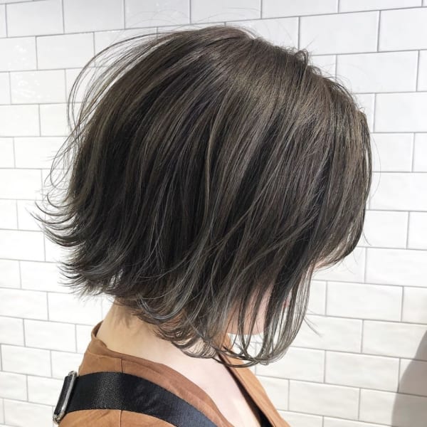 アッシュベージュカラー