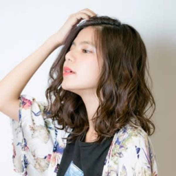 鈴木 康代 Euphoria E 池袋 60階通り店 ユーフォリア イー イケブクロ ロクジュッカイトオリテン のスタッフ 美容院 美容室を予約するなら楽天ビューティ