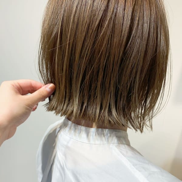 ミントベージュ×ボブ|トリートヘアデザイン西船橋店