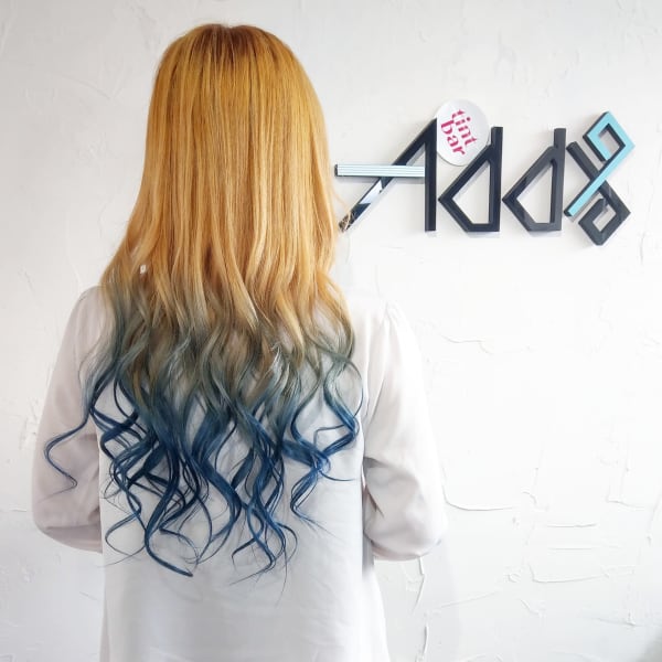 グラデーション ブルー バレイヤージュ ダブルカラー