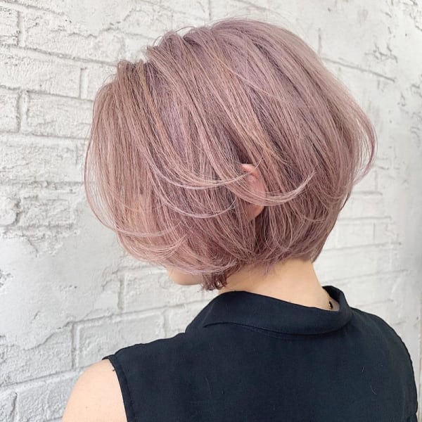 ハンサムショートホワイトピンクエモージュボブ2126