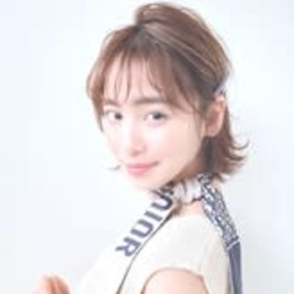 おしゃれ最先端ミディ！いいとこ取りカット♪