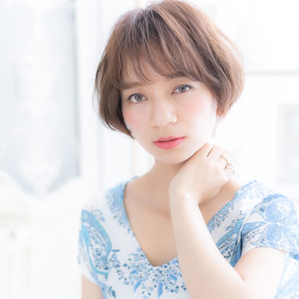 目力UPの斜めバング★くせ毛風前下がりボブ 簡単スタイリング