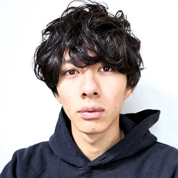 くしゃパーマメンズスタイル