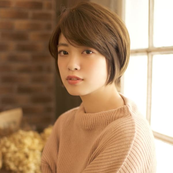 ナチュラルフェミニンな簡単ショートスタイル☆