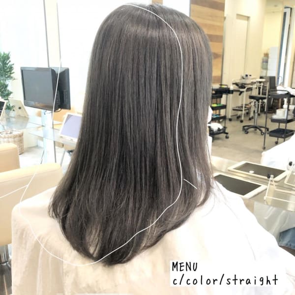 夏のグレージュカラーとゼロアルカリストレート