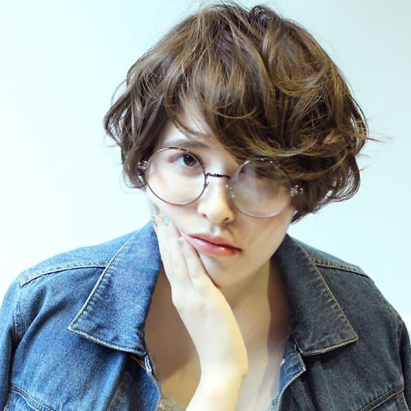 大人カジュアル 小顔ショート×アッシュブラウン uchla