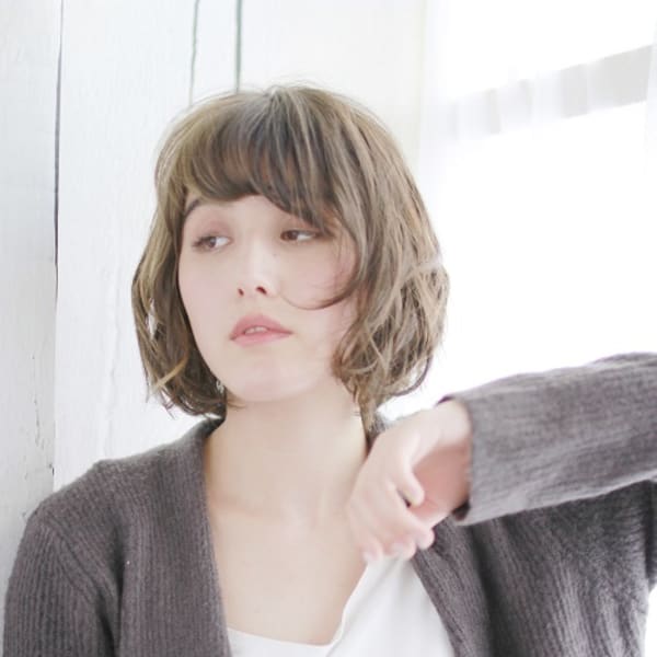 20代30代40代　外国人風レトロロマンボブ【京都駅】