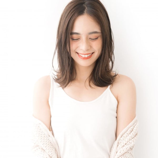 センターパート アッシュブラウン