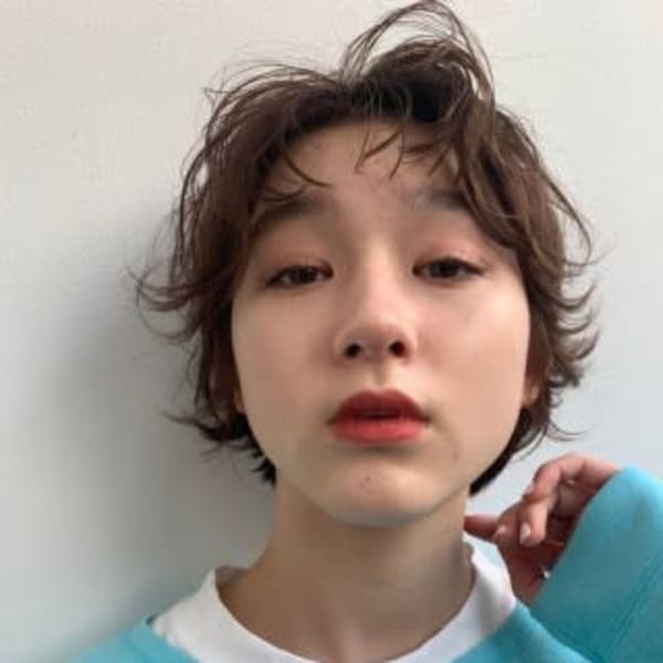 《ヘルシー×抜け感×透明感》style by Loely