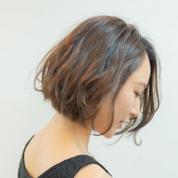 ボブ 【ナチュラル × 外ハネ × 大人かわいい】