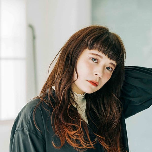 グラデーションロングヘア