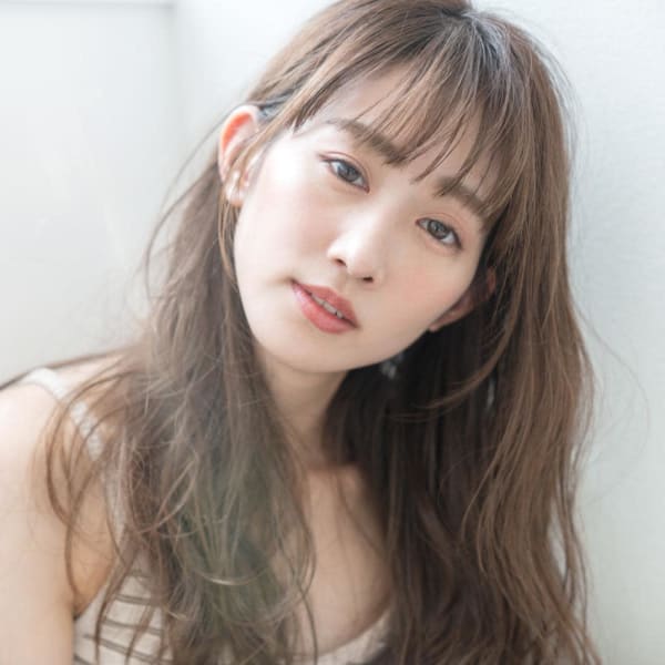 【Luana なんば】耳かけロング