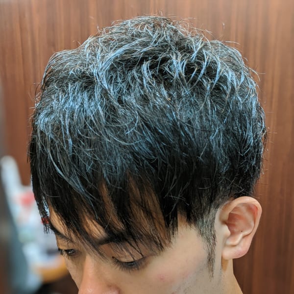 前髪縮毛矯正スタイル〈理容室〉〈銀座〉〈新橋〉〈ショート〉