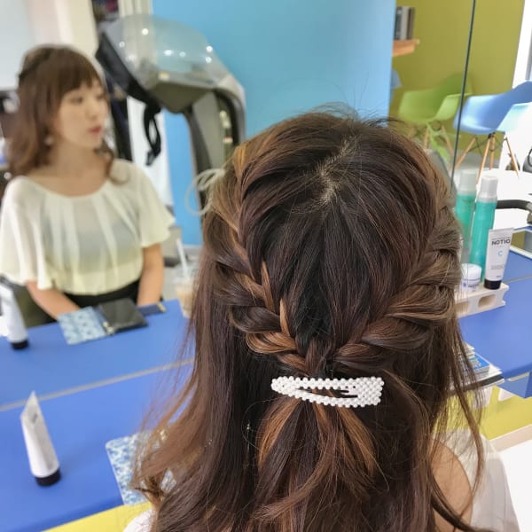 編み込みアレンジ