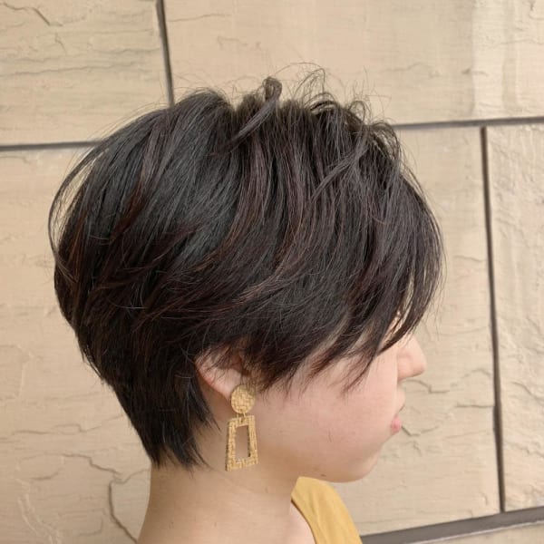 黒髪でも大人可愛く♪ハンサムショート KAZUMA