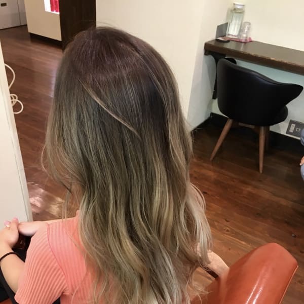 エアータッチグラデーションカラー|hair GLOW