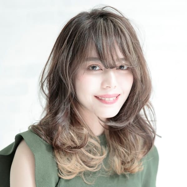 外国人風カラー×エレガントカール